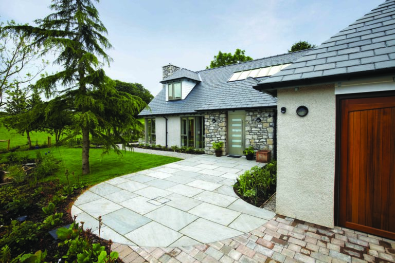 modern home with Dutemann Haus front doors